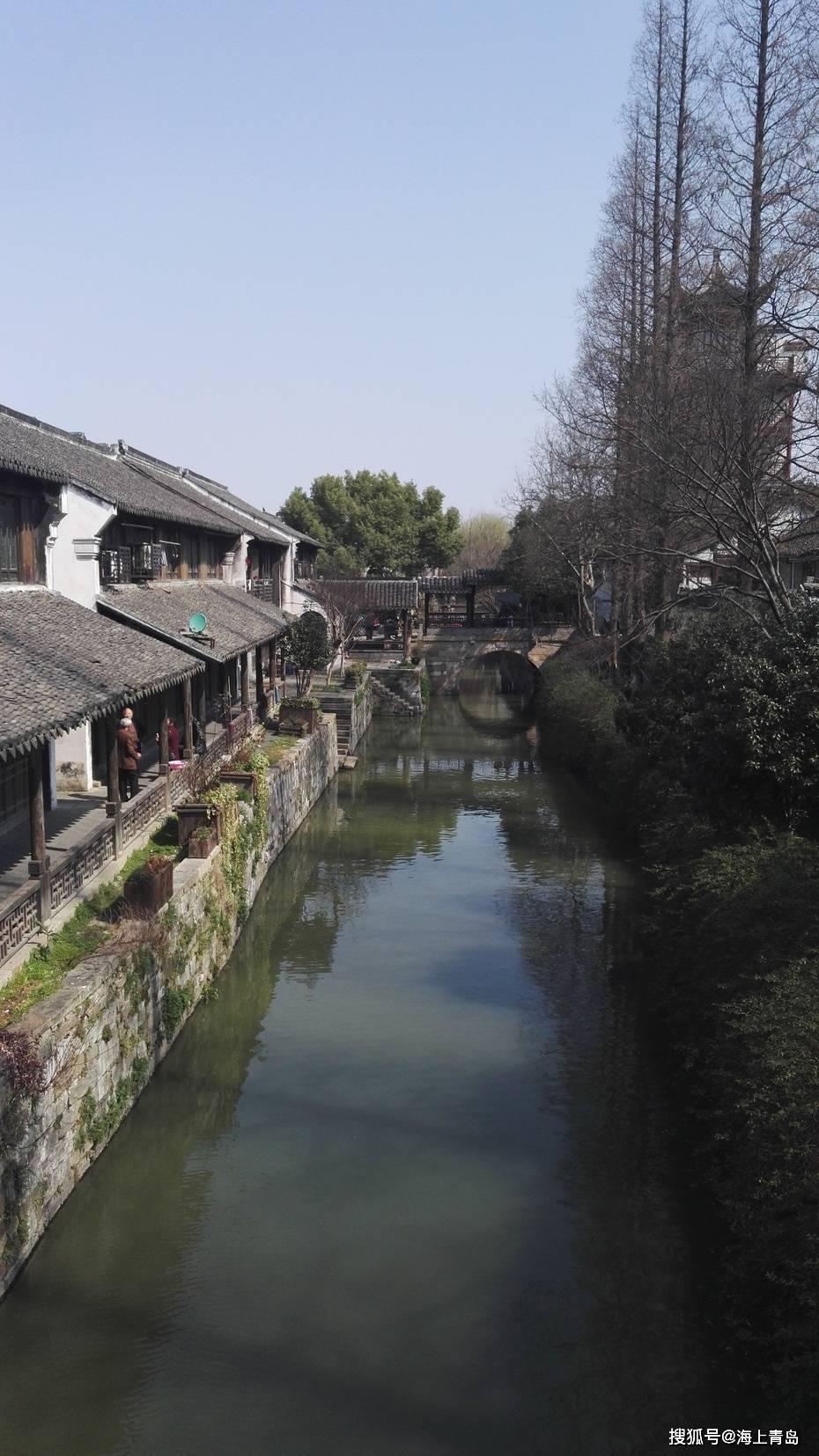工信部谈新能源车无序竞争重复建设行为：要采取有力措施加以解决
